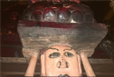 Bức tượng “Đầu người đội Phật” gần 1000 năm tuổi ở chùa Bà Bụt