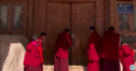 Tu viện bị phá, một nữ tu Tây Tạng đã tự vẫn trong trại tập trung