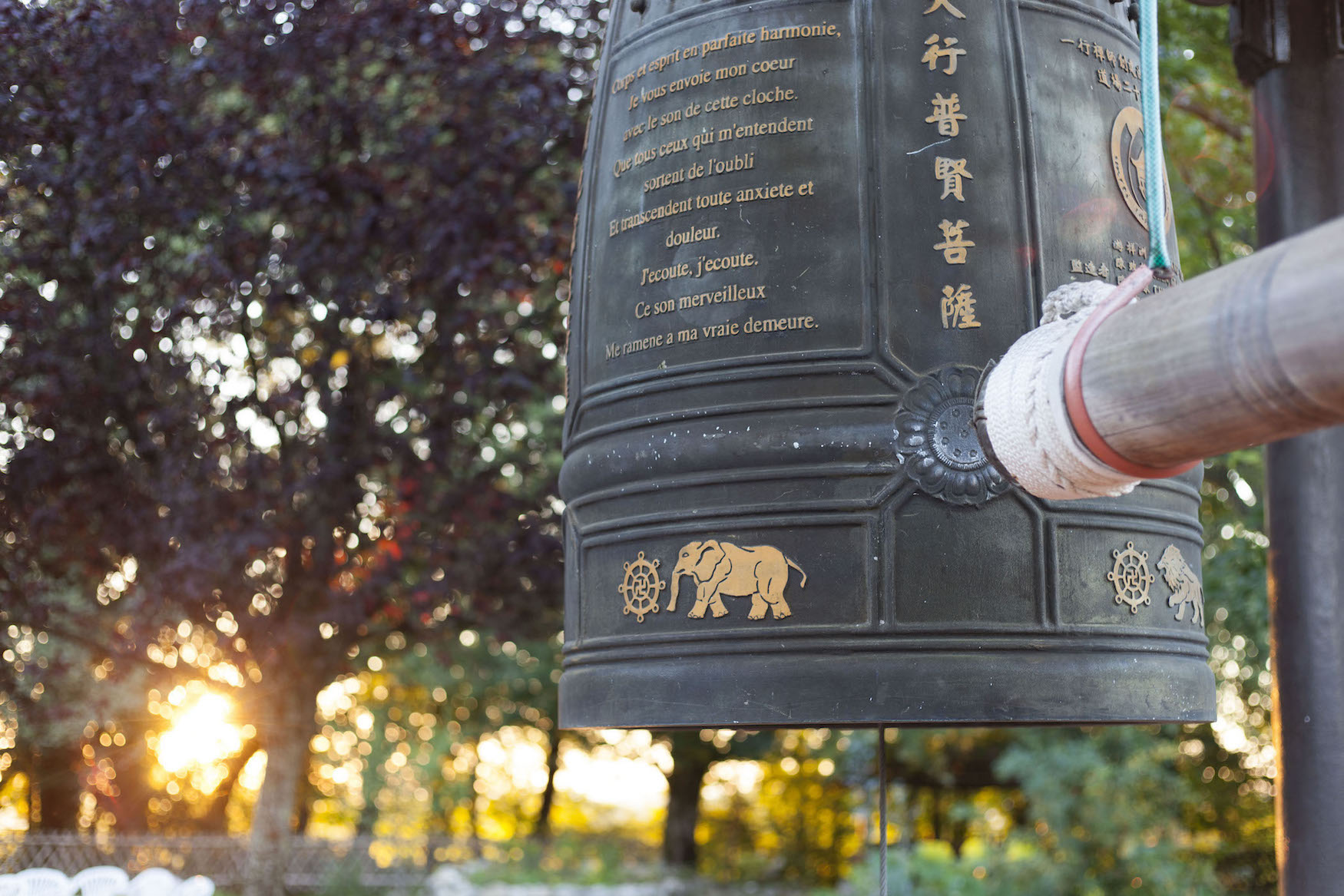 Vẳng tiếng chuông chùa