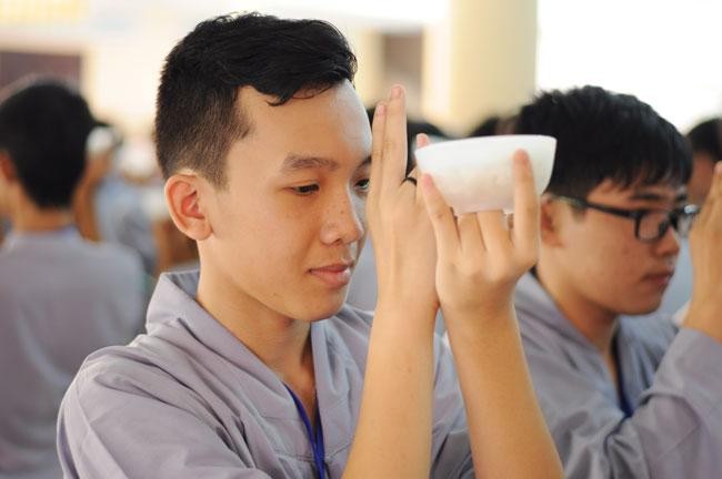 Lợi ích thọ Bát Quan Trai Giới