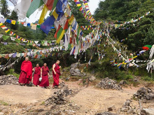 Ấn Độ: Dharamsala - miền đất của đức tin