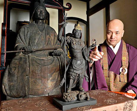 Nhật Bản: Trưng bày hai bức tượng Phật linh thiêng tại đền thờ Kyoto
