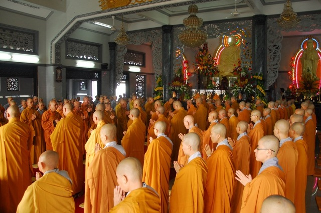Bàn về danh xưng trong Phật giáo Việt Nam