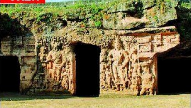 Ấn Độ: Trùng tu hang động Phật giáo Gujarat gây bất bình