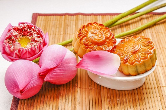 Bánh Trung thu trên thế giới có gì lạ?