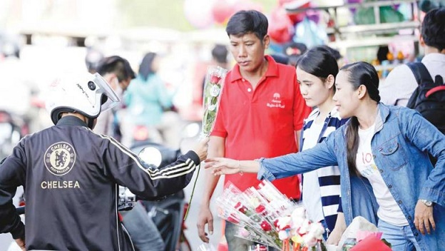 Camphuchia: Củng Cố Giá Trị Phật Giáo Trong Ngày Valentine
