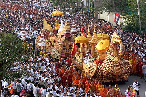 Campuchia: Kết án 5 người trộm xá-lợi Phật