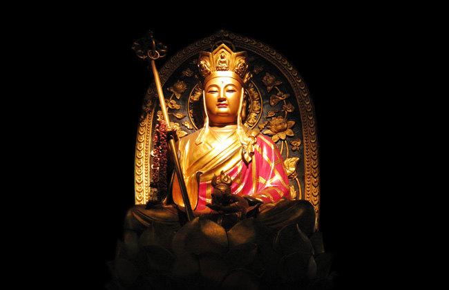 Cầu siêu - báo hiếu theo kinh Địa Tạng