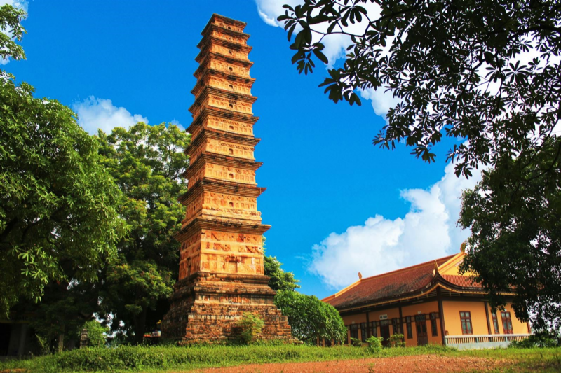 Chín bậc phù đồ là gì?