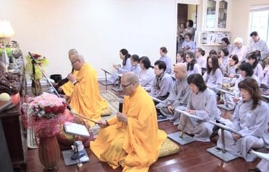 Chớ Coi Thường Tụng Kinh, Niệm Phật, Nghe Pháp