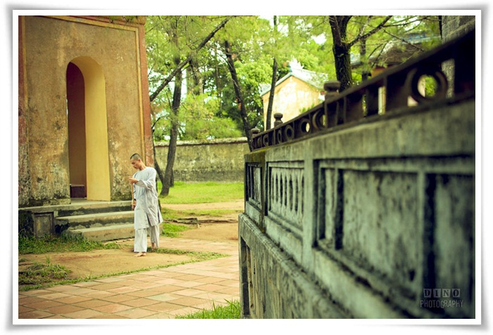 Công đức quét tháp