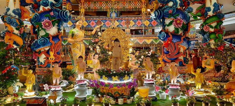 Công đức tắm Phật vô lượng vô biên và tương tục mãi cho đến khi thành Phật