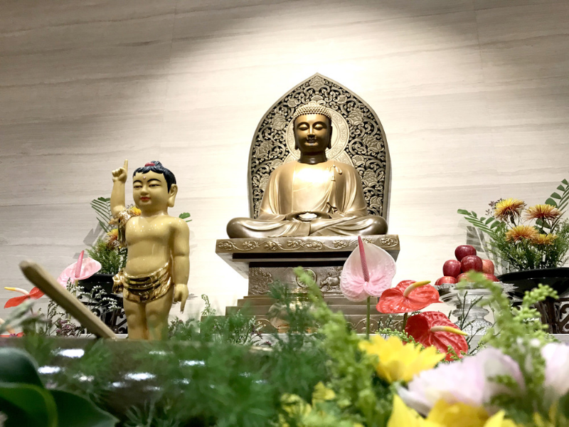 Đại địa rung động sáu cách