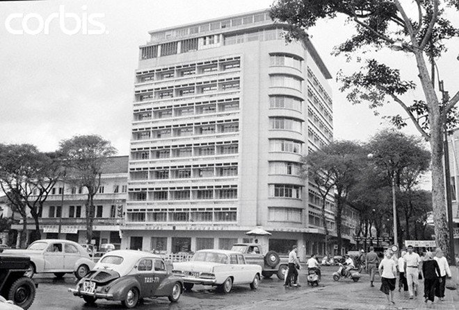 Đảo chính Ngô Đình Diệm bắt đầu từ khách sạn Caravelle?