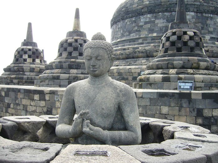 Đôi nét về Phật giáo Indonesia