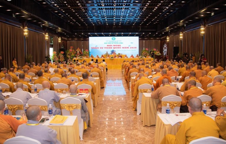 Việt Nam: Hiện nay cả nước có 54.773  tu sĩ Phật giáo