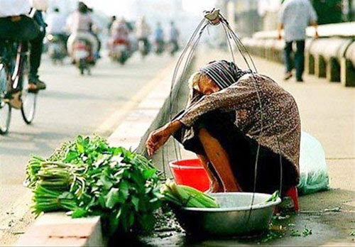 Hình ảnh Những Bà Mẹ Việt Nam