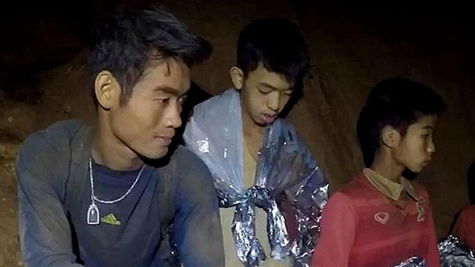 Kẹt trong hang động, cầu thủ Thái tìm 'an' bằng cách Thiền