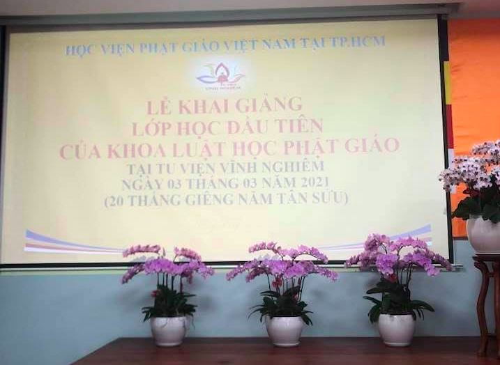 KHÓA LUẬT HỌC PHẬT GIÁO