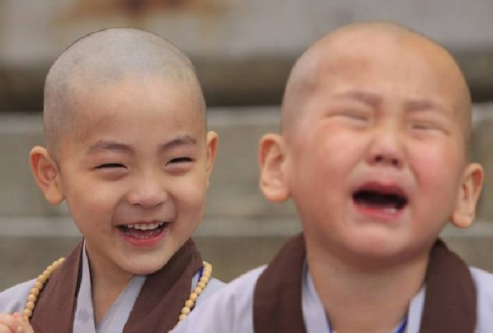 Khóc và Cười