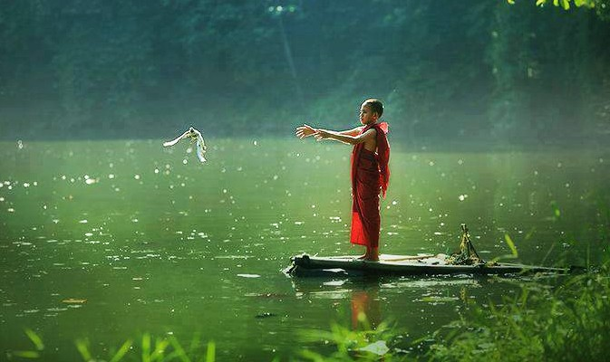 Làm Việc Ác - Lưu Ở Bên Mình, Làm Việc Thiện - Trở Về Bên Mình