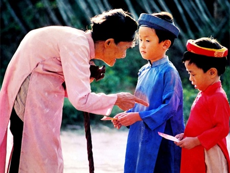 Lì xì thế nào để sung túc và may mắn