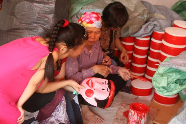 Mặt nạ Trung Thu, một nét văn hóa độc đáo của người Việt