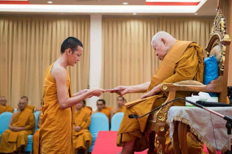 Một góc nhìn về vấn đề chuyển giới trong Phật giáo