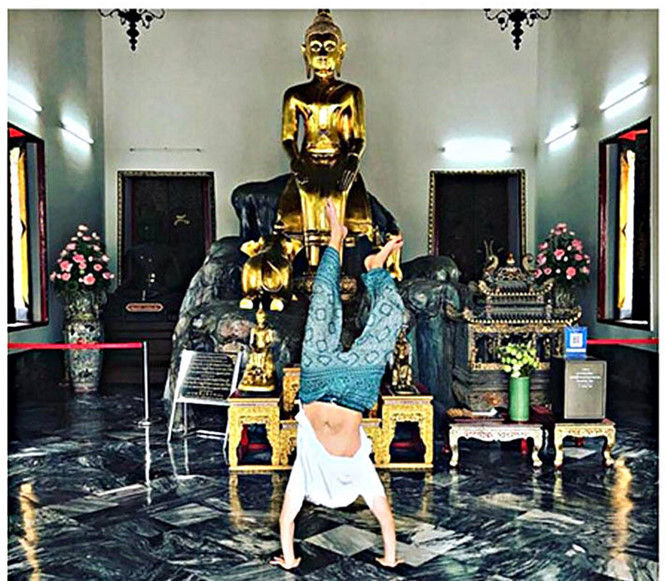Nam thanh niên xin lỗi người dân Thái vì trồng chuối trước tượng Phật