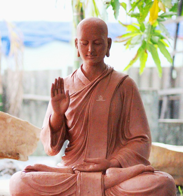 Người Thích nữ qua hình ảnh Kiều-đàm-di mẫu