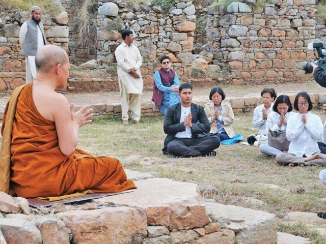 Pakistan: Đoàn Đại Biểu Thái Lan Thăm Di Tích Phật Giáo Ở Khyber-Pakhtunkhwa