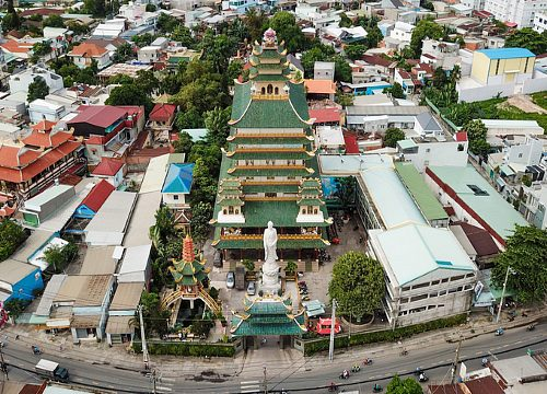 Phật giáo xây chùa to là phỉ báng Phật chăng?