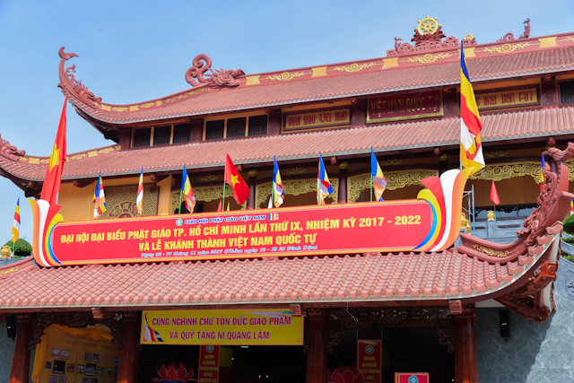 Sài Gòn: Long trọng cắt băng khánh thành Việt Nam Quốc Tự
