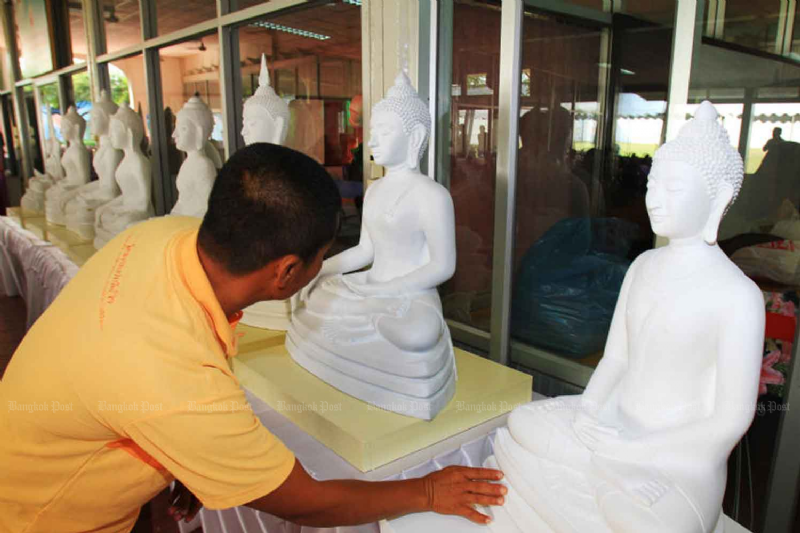 Thái Lan: Cải huấn tù nhân bằng cách huấn luyện tạc tượng Phật