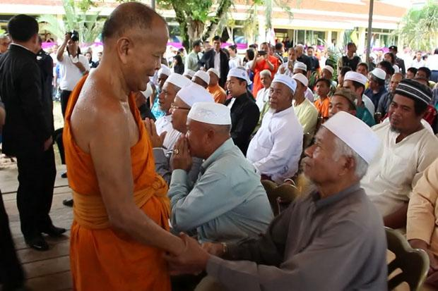 Thái Lan: Vị sư xây dựng quan hệ tốt đẹp giữa Phật & Hồi giáo