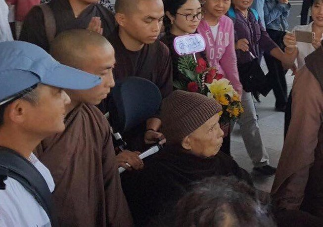 Thiền sư Thích Nhất Hạnh đến Đà Nẵng