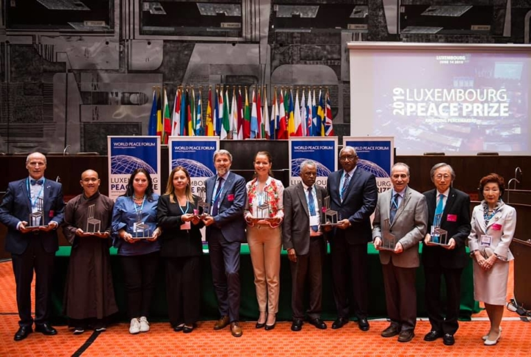 Thiền sư Thích Nhất Hạnh nhận Giải thưởng Hoà bình nội tâm Inner Peace Luxembourg 2019