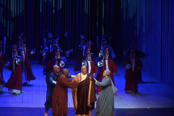 Trung Quốc: Công Diễn Vở Opera Về Nhà Sư Jianzhen