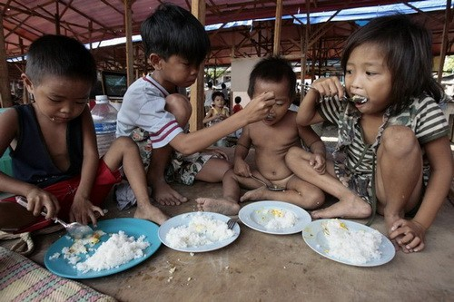 Vấn Đề Chống Đói Nghèo Dưới Lăng Kính Phật Giáo