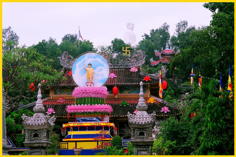Vui Thay, Phật Ra Đời! Vui Thay, Chùa Mọc Lên!