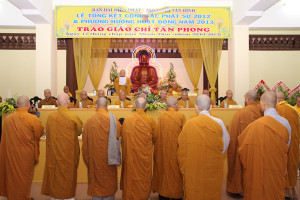 Ý Niệm Tấn Phong Giáo Phẩm Trong Phật Giáo